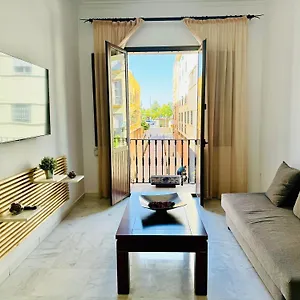 apartamento-con-balcon-castilla-triana.es-andalucia.com/